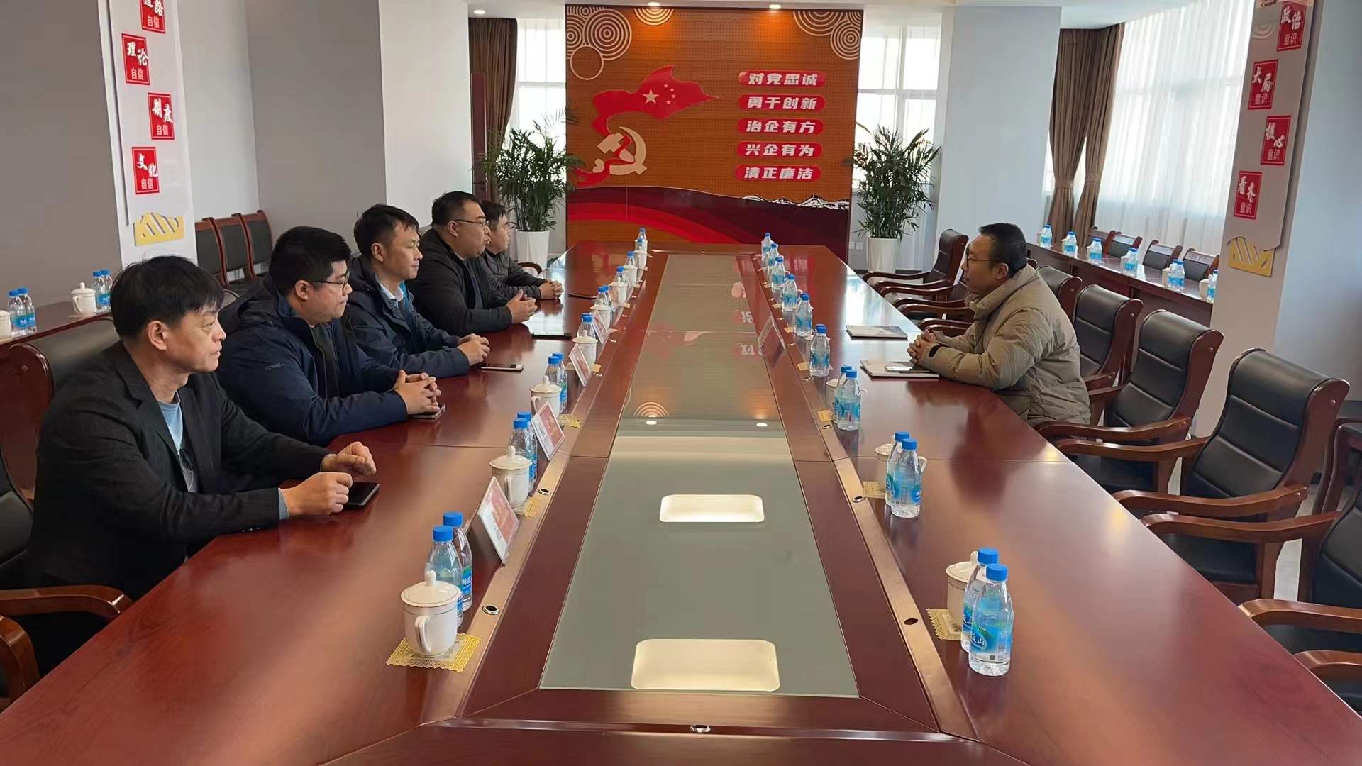 1640076237586973.jpg 1640076237586973.jpg